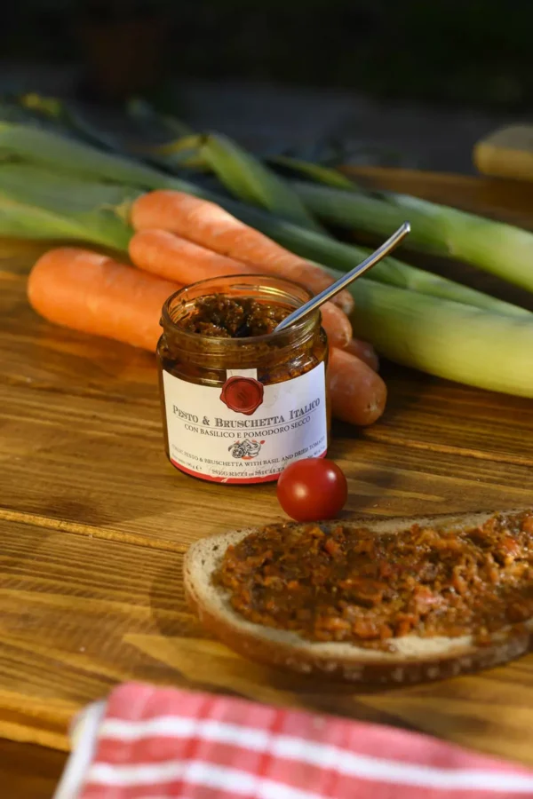 pesto & bruschetta italico basiiliku ja kuivatatud tomatitega 190g